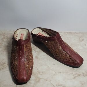 PIKOLINOS Red and Tan Women's Low Heel Mules Size 39